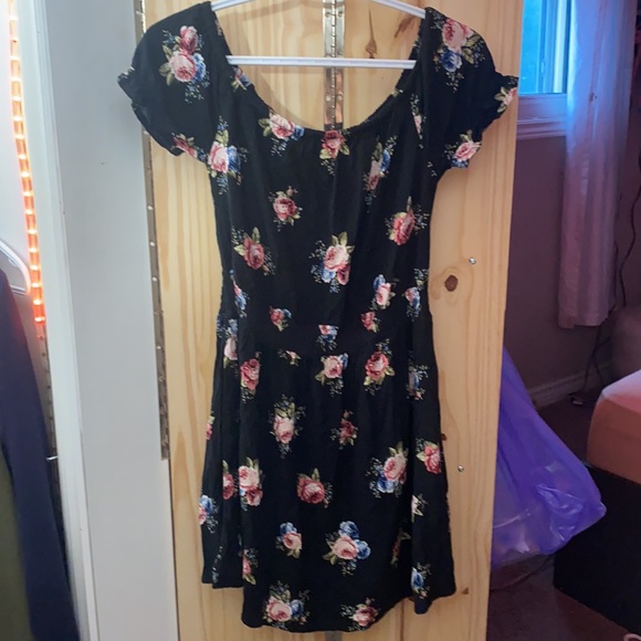 Floral dress - Picture 2 of 4